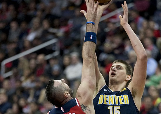 不适的选手 不适的选手