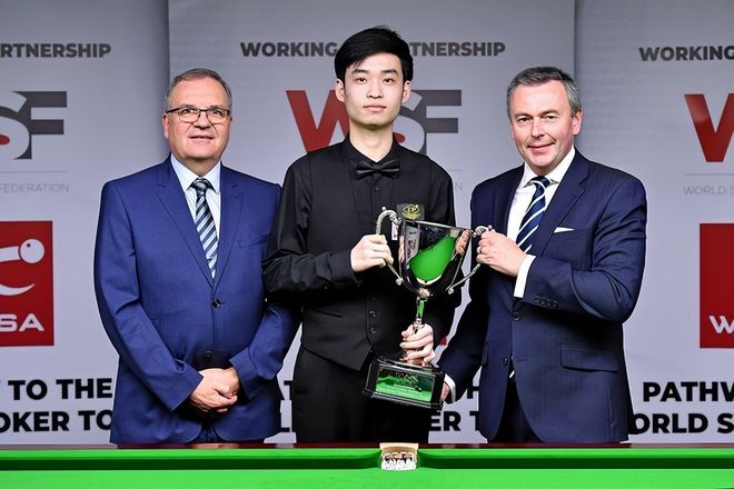 体育英超：J罗梅开二度 埃弗顿四连胜登顶