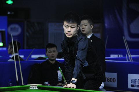 完胜对手！王聪强势晋级UFC蝇量级前十五 赛后喊话挑战前冠军安德拉德