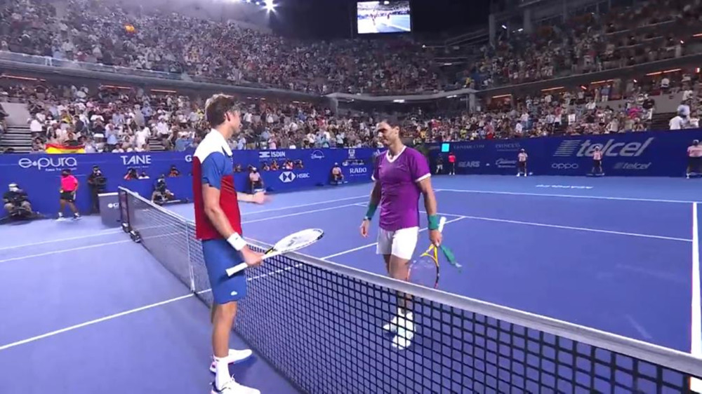 不可阻挡！上海大胜广州豪取15连胜，李添荣砍生涯新高31分.