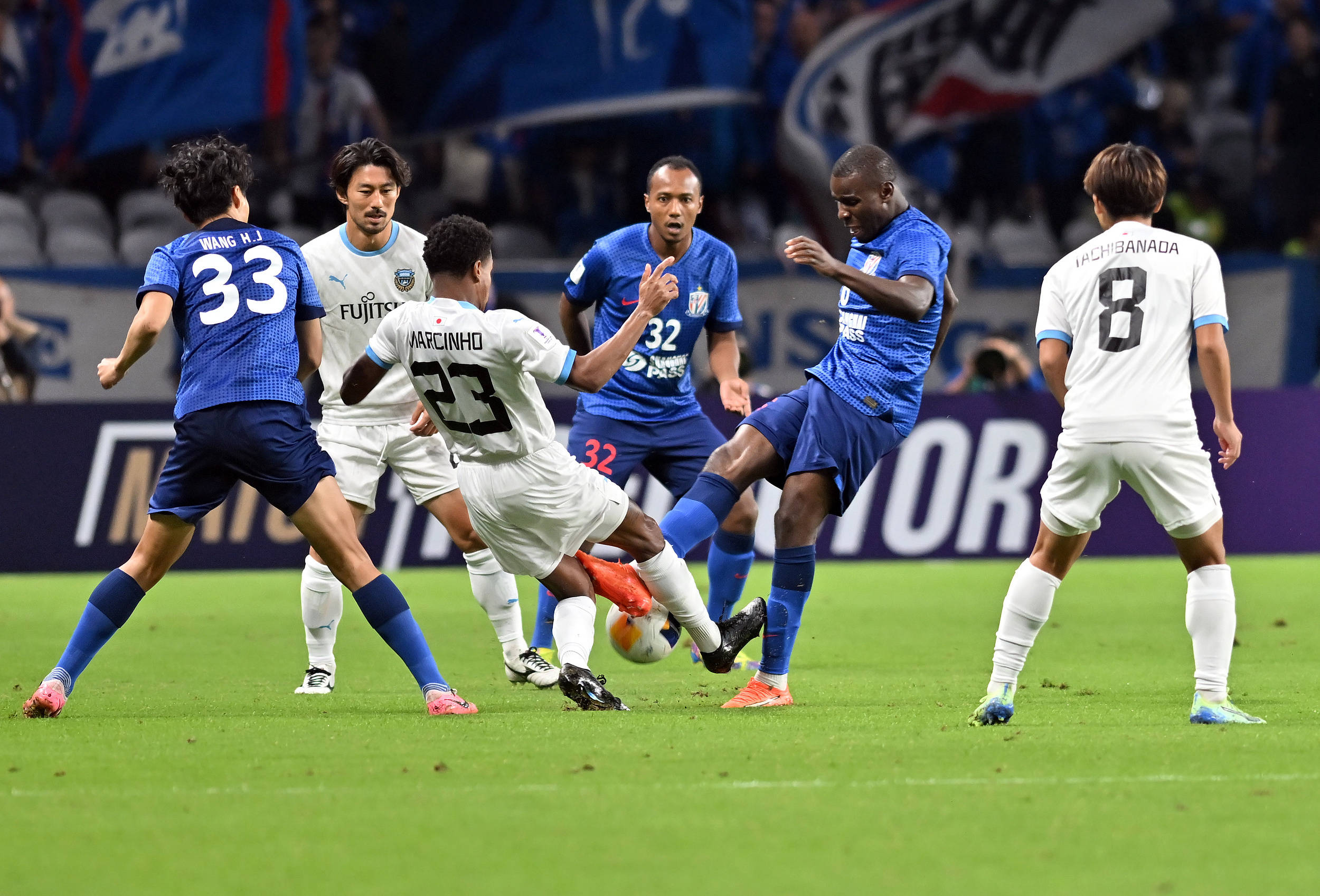 不可阻挡！上海大胜广州豪取15连胜，李添荣砍生涯新高31分.