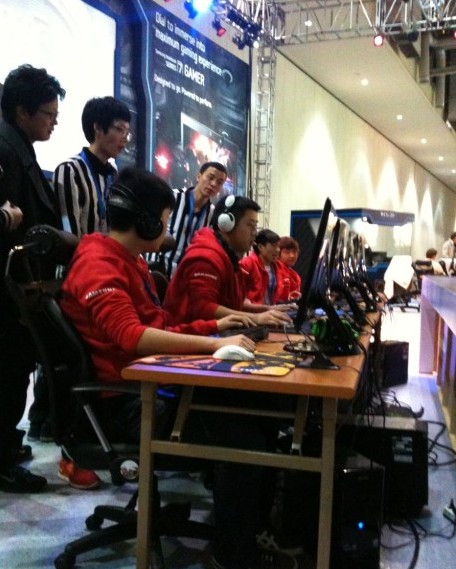 鲁尔新闻：聚勒缺战圣保利，多名梯队小将入选多特比赛名单