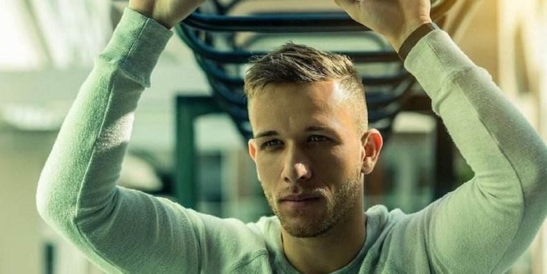 知名女歌手张靓颖将现身2023LPL春季总决赛，进行开幕式表演！