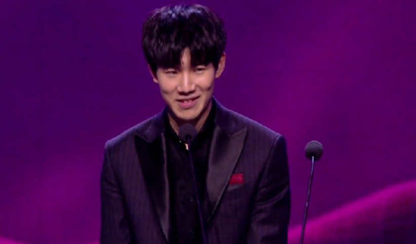 再加上黄牛 再加上黄牛